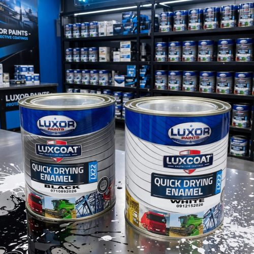 Luxor - QD Black & White